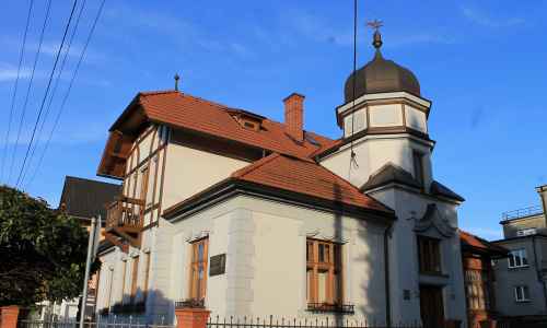 Roksana Sikora - Willa Lorenczuków, w której w roku 1915 przebywał m.in. Marszałek Józef Piłsudski